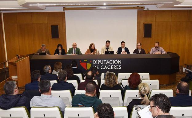 El EDUSI 'Red de Municipios Sostenibles de Cáceres' avanza y se prepara para los próximos meses