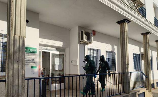 La Junta revisa las residencias de mayores y cierra la de Santiago de Alcántara