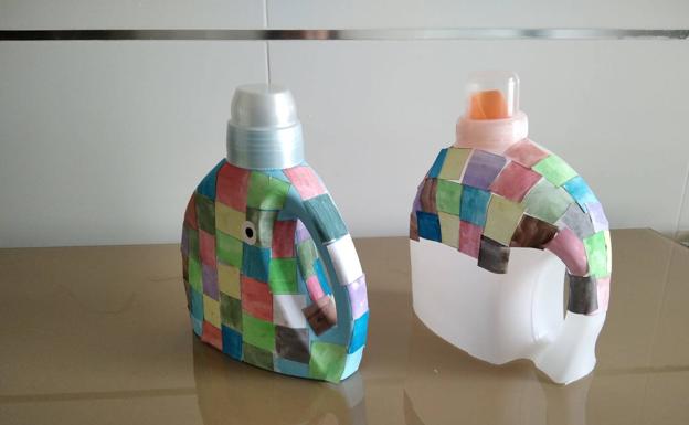 La biblioteca de Arroyo celebra el Día del Libro con 'Elmer'