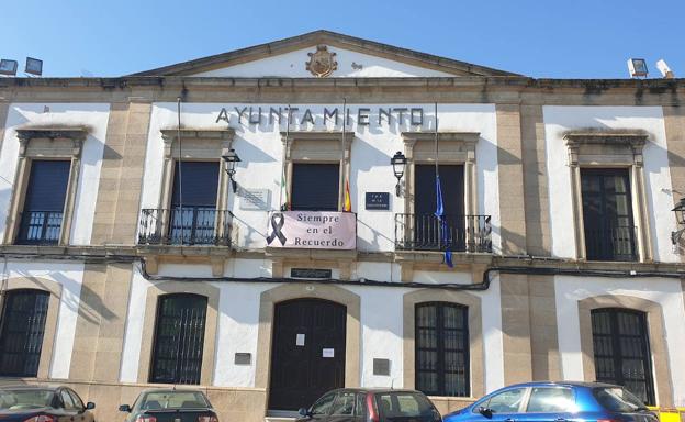La situación en Arroyo de la Luz se mantiene estable con 2 positivos leves entre sus vecinos