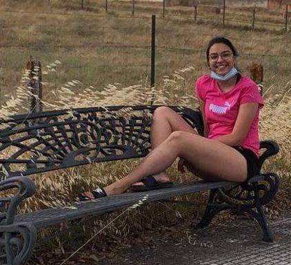 Ana Lucas: «Es surrealista ver a la gente con mascarillas, sin abrazarnos, es triste, pero todo esto pasará»