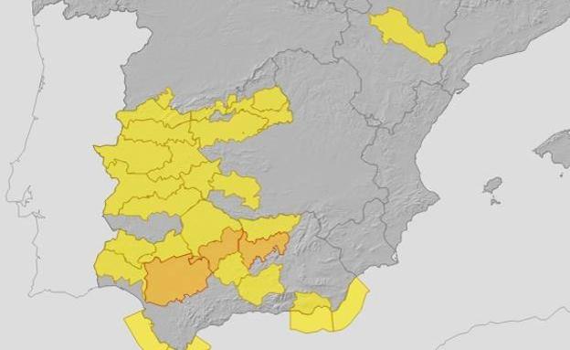 Una masa de aire cálido de África provoca el primer aviso por calor del verano