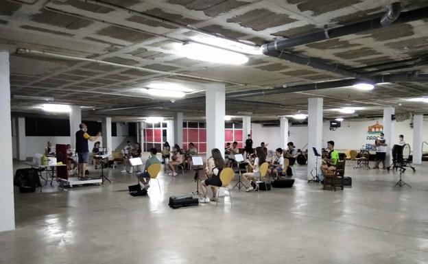 La Banda Municipal de Música de Arroyo de la Luz suspende las clases y ensayos presenciales