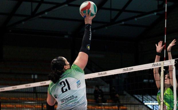 Sandell lidera a un Extremadura Arroyo que permanece imbatido en SF2