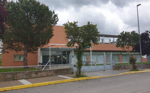 La residencia de mayores de Arroyo de la Luz necesita cubrir 4 puestos de enfermería