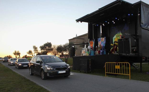 Noche de ilusión y emoción en la cabalgata de Reyes Magos de Arroyo de la Luz