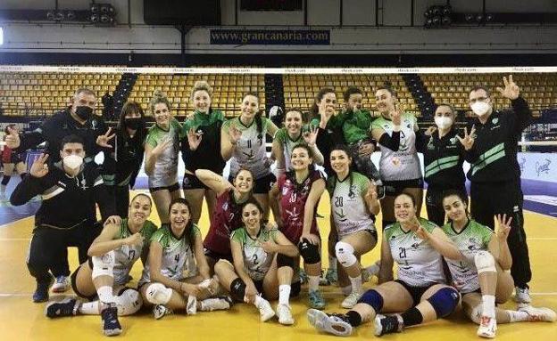 El Extremadura Arroyo se cuelga el bronce tras derrotar 3-0 a Atarfe
