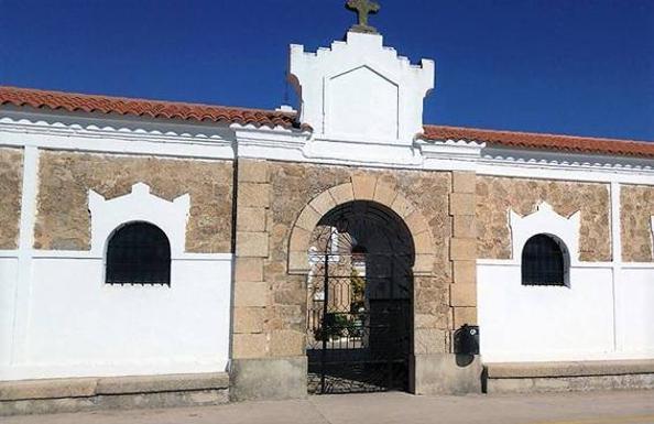 El lunes 18 en cementerio municipal permanecerá cerrado