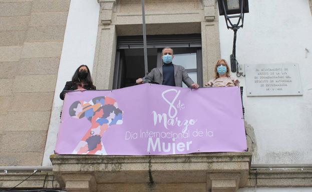 Arroyo reivindica el Día Internacional de la Mujer