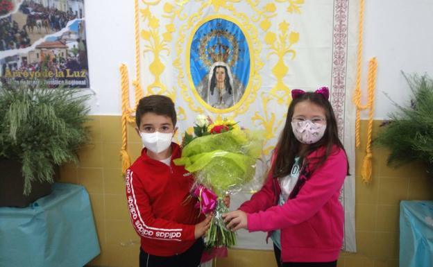 El Colegio Público Ntra. Sra. de la Luz honra a la Patrona de la localidad