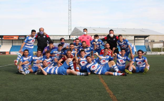 El Arroyo encara la próxima liga renovando al entrenador y al director deportivo