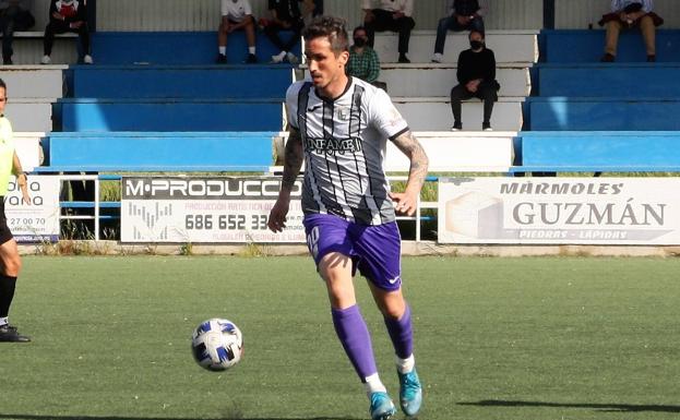 Aarón Fernández, primer fichaje del Arroyo CP