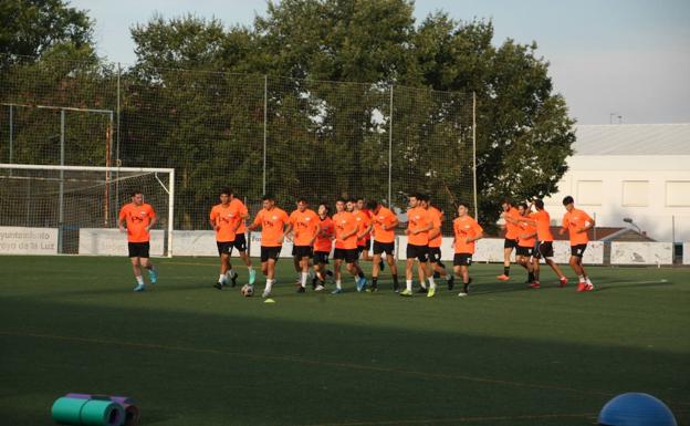 El Arroyo CP se enfrenta al CD Don Álvaro en el primer encuentro de la Copa Federación