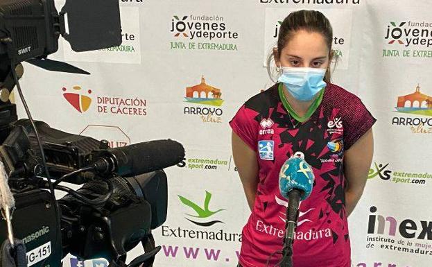 Bea Gómez renueva con el Extremadura Arroyo, pero advierte que «mi retirada está cada día más cerca»