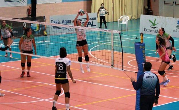 El Extremadura Arroyo recibe a un La Laguna en plena racha positiva