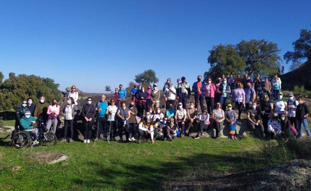 Éxito de participación en la 'Ruta Natural por la Dehesa'