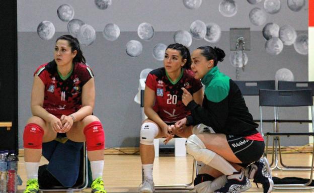 El Extremadura Arroyo quiere vencer al CV Torrejón para seguir aspirando a clasificarse para la Copa Princesa