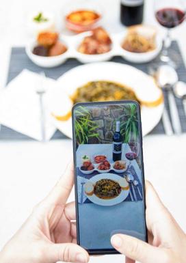 El Ayuntamiento arroyano convoca el VII Concurso Fotográfico 'Fiesta Gastronómica Coles con Buche 2022'