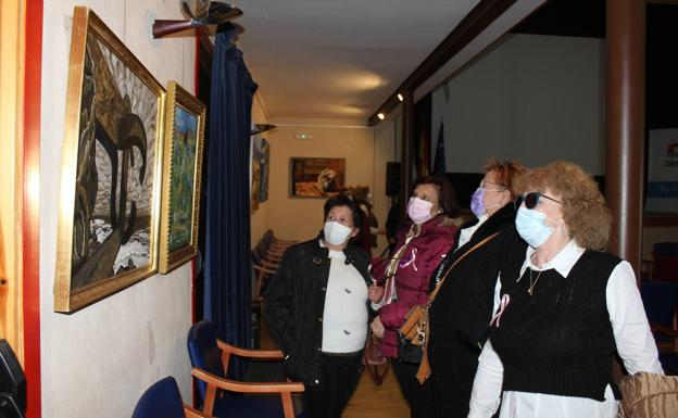 El Corral de Comedias acoge la exposición 'Mujeres artistas arroyanas'