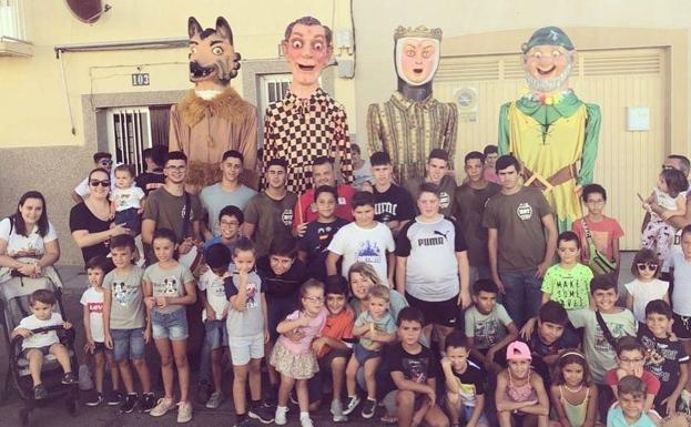 Los niños han vuelto a disfrutar con los cabezudos durante las Ferias de Septiembre