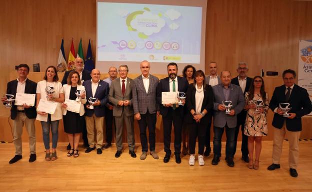 Arroyo de la Luz recibe uno de los Premios Finalistas en la XV Asamblea de la Red Española de Ciudades por el Clima