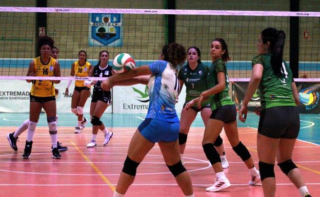 El Extremadura Arroyo visita la cancha de un cvleganes.com «muy compacto»