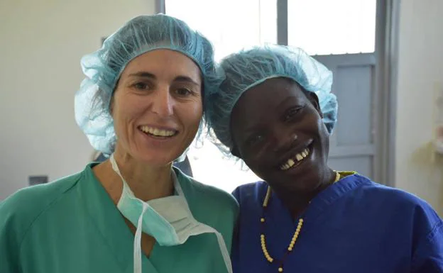 «La sonrisa de un paciente agradecido es lo que realmente compensa a un cirujano»