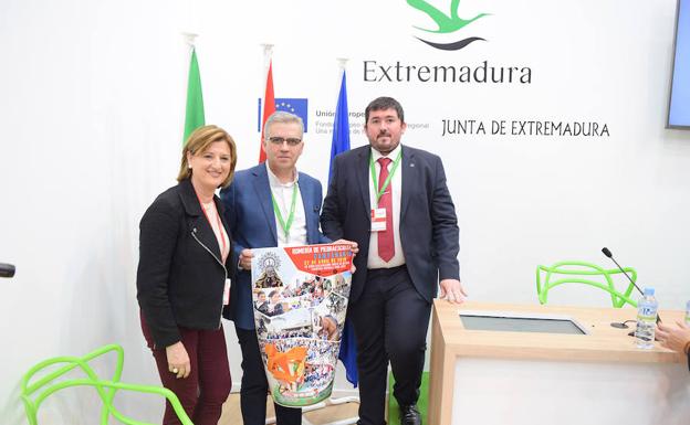 Campanario promociona en Fitur su romería y la playa Costa Alegre