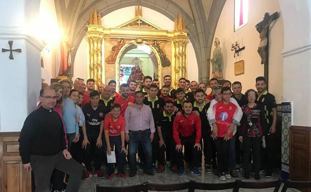 Ofrenda floral del 'Campa' a la Virgen de Piedraescrita