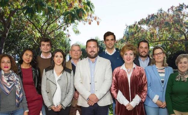 El PP asegura que Campanario «tiene la necesidad urgente de cambiar de rumbo»