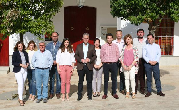 El PSOE asegura que han elaborado una candidatura «comprometida con Campanario»