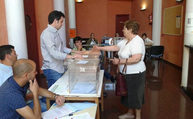 El PSOE también ganó en Campanario las elecciones autonómicas y europeas