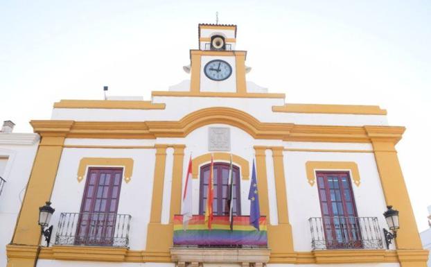 Apoyo institucional al movimiento LGTBI