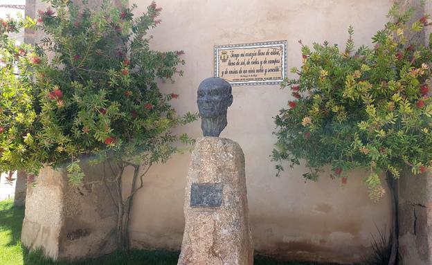 Unas 300 obras se presentan al premio 'Antonio Reyes Huertas'