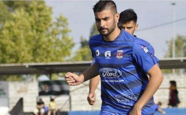 El delantero Javi Riaño se une a la plantilla del C.F. Campanario