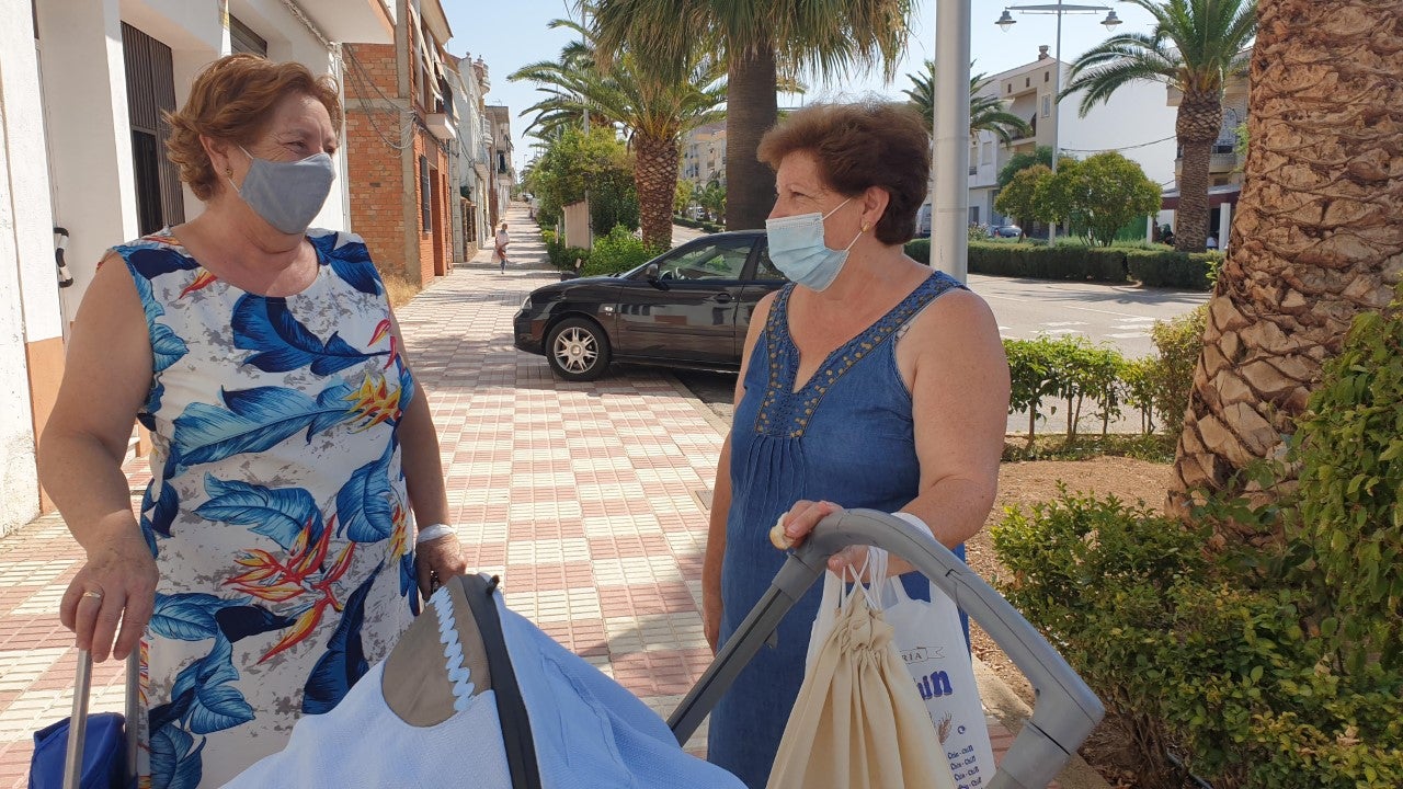 Los campanarienses aprueban en el uso de la mascarilla en la calle