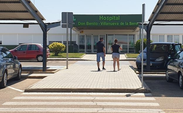 Sanidad notifica un positivo por coronavirus en Campanario, que se encuentra en aislamiento domiciliario