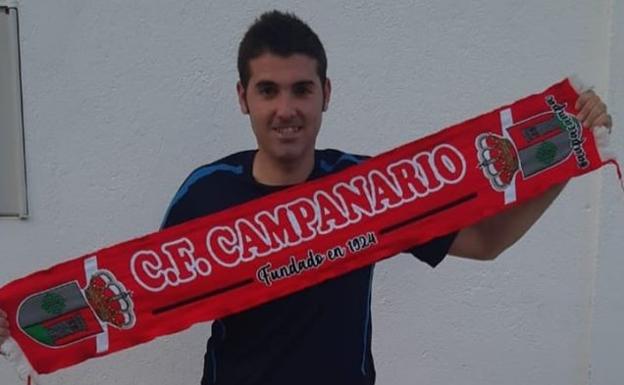 El capitán del C.F. Campanario, Víctor Borrasca, renueva una temporada más