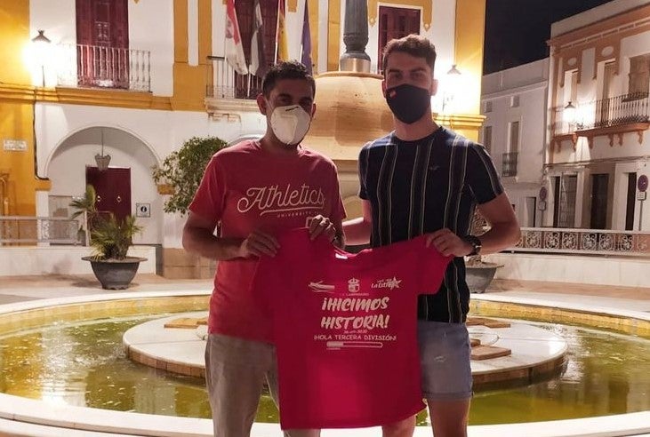 Manuel Jesús Gallardo será el fisioterapeuta del CF Campanario en Tercera División