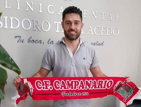 Isi Tena seguirá defendiendo la portería del CF Campanario en Tercera División