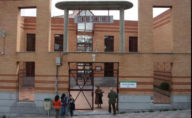 Sanidad comunica un nuevo positivo por Covid-19 en Campanario, lo que suma 17 afectados