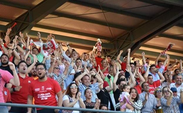 El C.F. Campanario abre la campaña de abonos para la nueva temporada en Tercera División