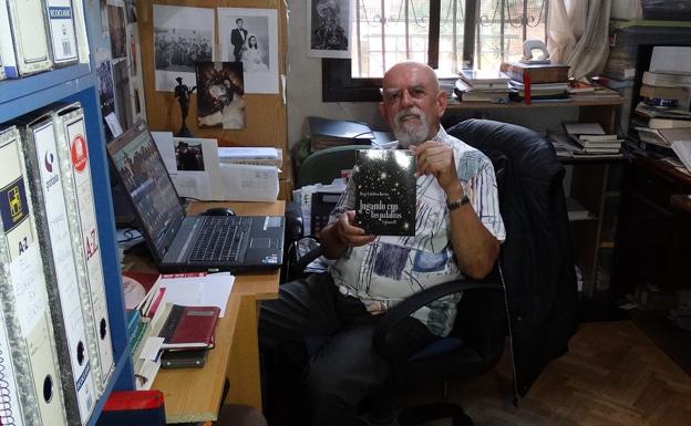 El campanariense Diego Caballero 'Levita' luce su capacidad creativa en un nuevo libro