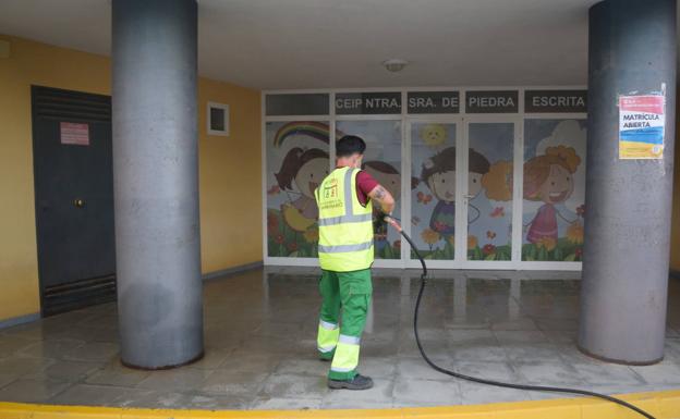 Nueva desinfección contra el virus en calles, parques y centros educativos