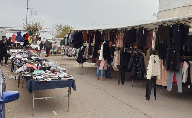 El mercadillo vuelve a celebrarse el próximo martes