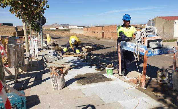 Continúan las obras del soterramiento del cableado de la red eléctrica