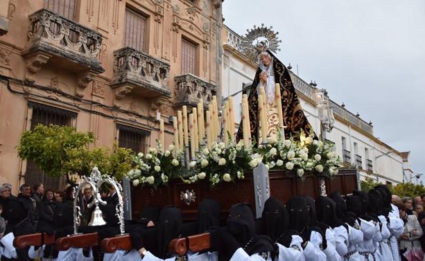 Las hermandades preparan con ilusión esta Semana Santa especial, aunque no haya procesiones