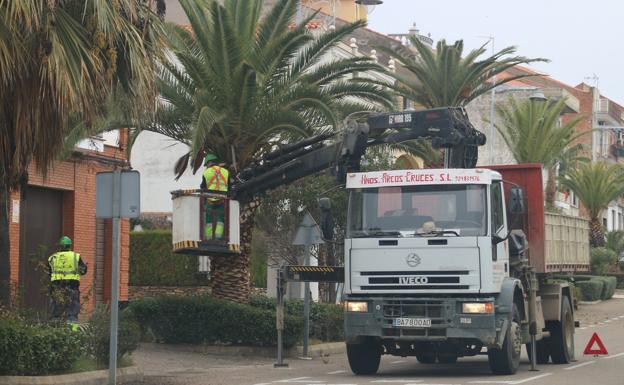 Los datos del paro registran 18 desempleados menos en el mes de marzo