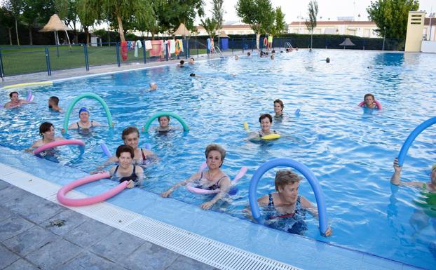 Este lunes se abre el plazo de inscripción para los cursos de natación en la piscina municipal