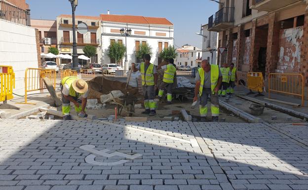 Durante los dos últimos meses se han hecho 32 contrataciones para necesidades municipales